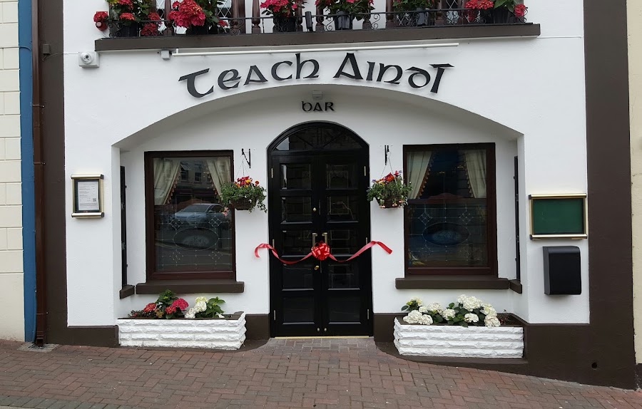 Andy’s Bar & Restaurant