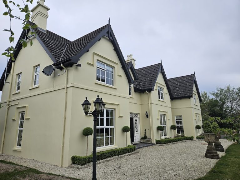 Flynn’s Painting & Decorating | Multiple-Award Winning Company | Business All-Star Accredited