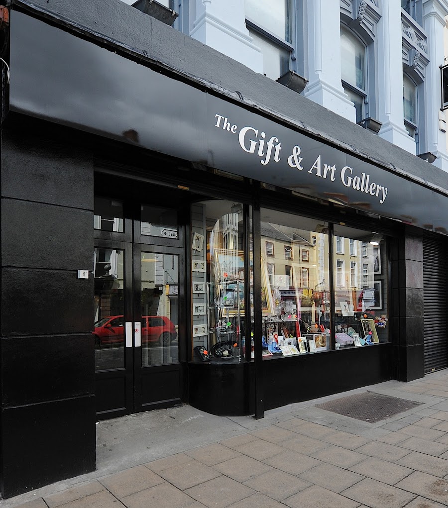 Gift and Art Gallery