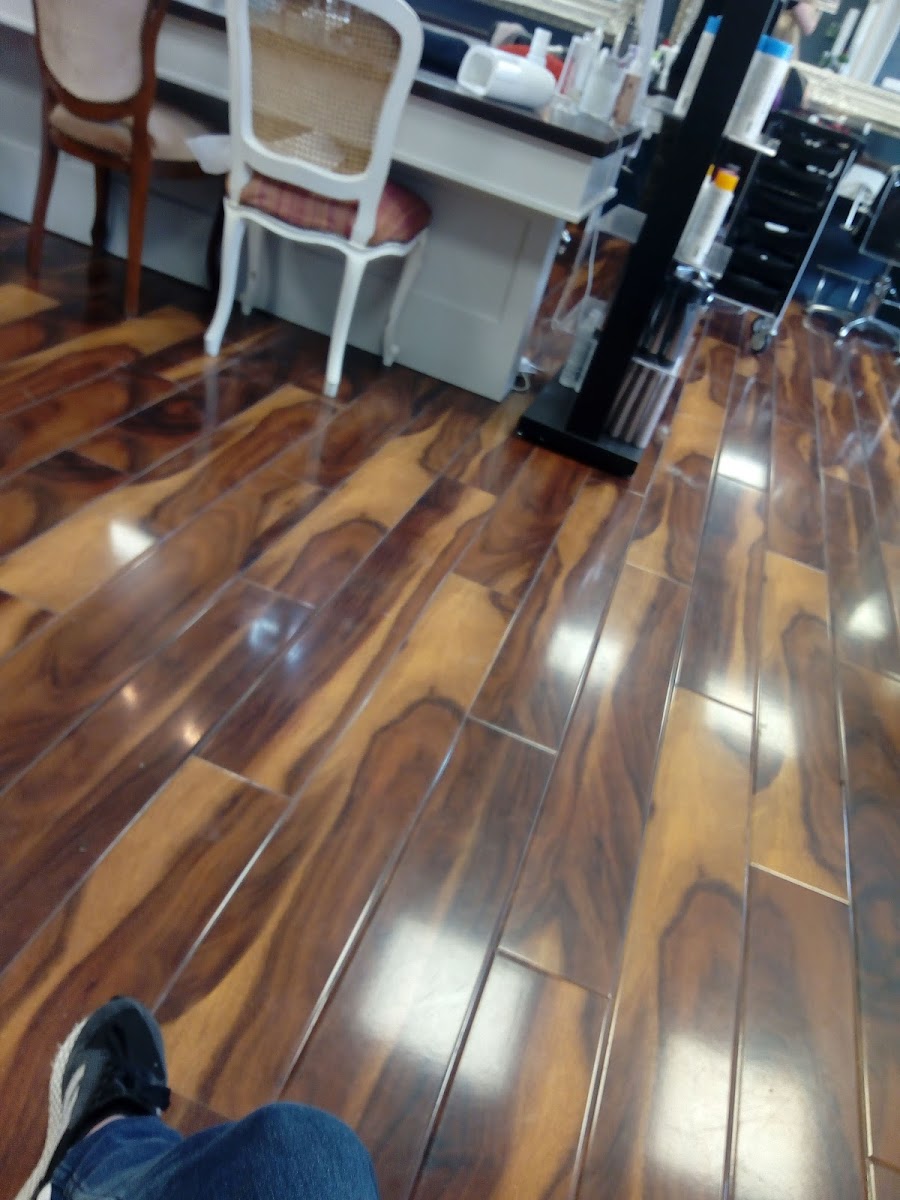 Halo Skin Clinic, Hair & Beauty