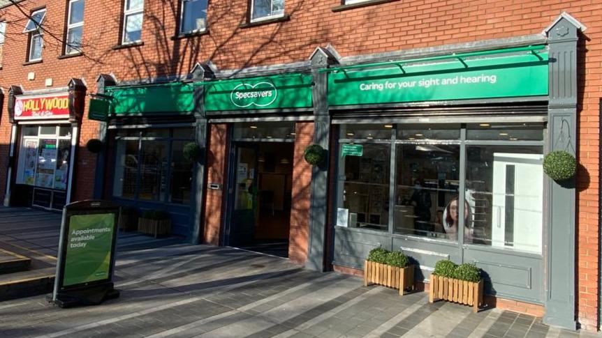 Specsavers Opticians & Audiologists – Dundalk