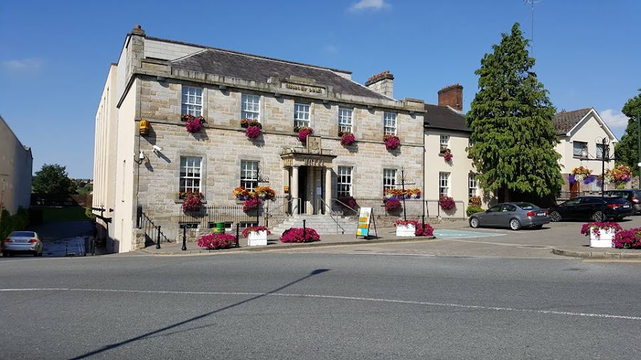 The Shirley Arms Hotel