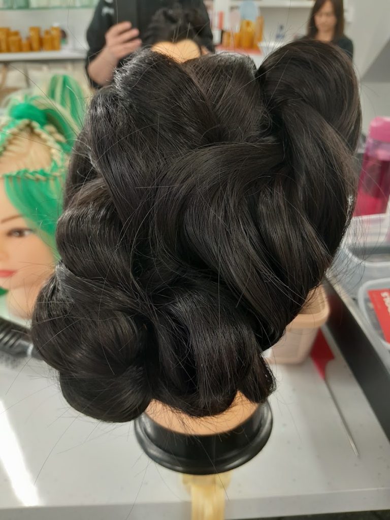 BEAUTY STUDIO “NIKOL”