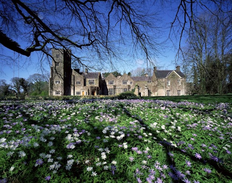 Belle Isle Estate, Castle & Cottages