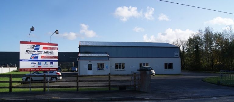 Brendan Lowe and Sons, Crash Repair Specialists