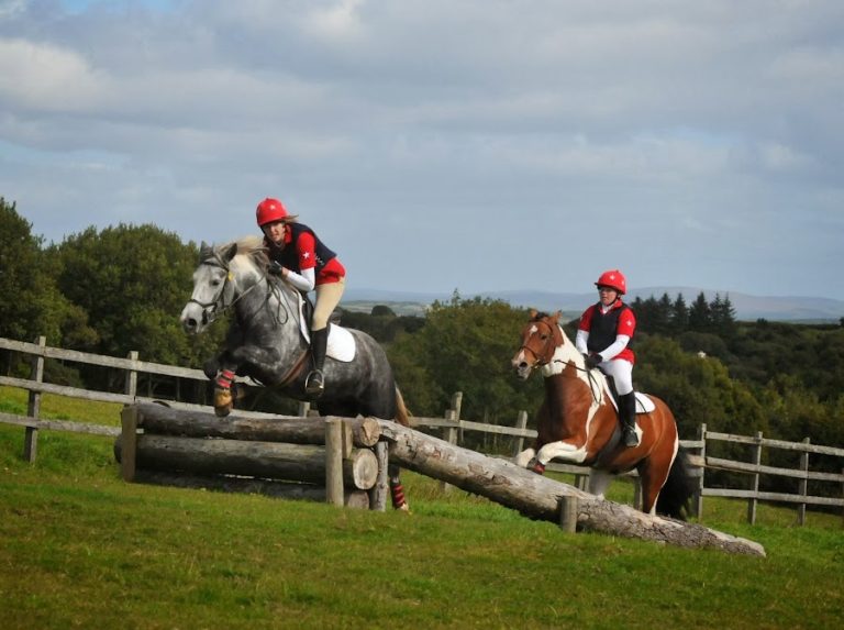 Deanes Equestrian Centre