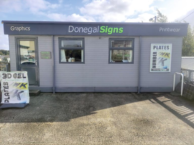 Donegal Signs