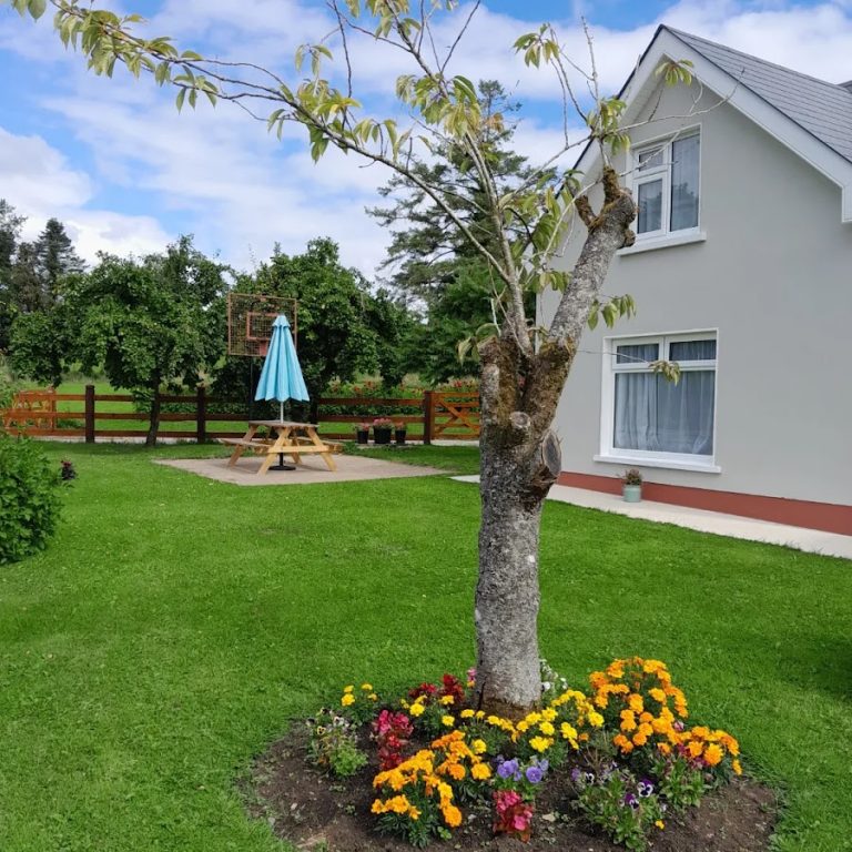 Drumlanaught Cottage Farnham