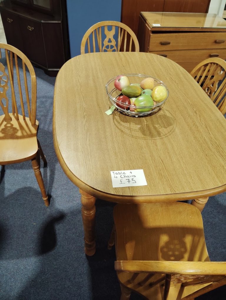 Enniskillen Charity Shop – Cancer Focus Northern Ireland