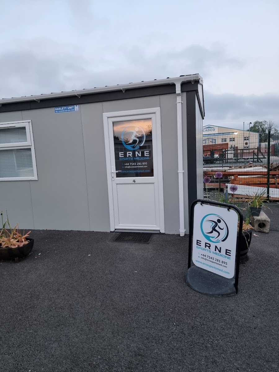 Erne Sports Medicine