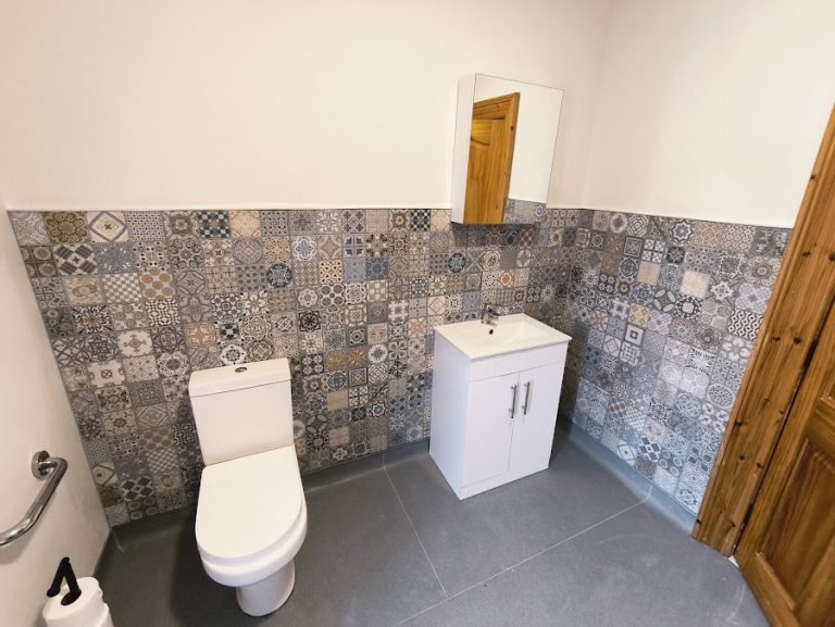 (Fast Tiler) Fast Tiling Inishowen