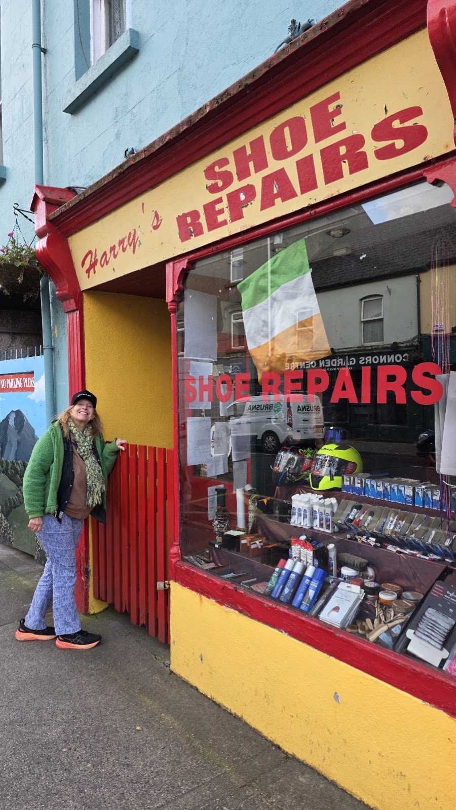Harry’s Shoe Repairs