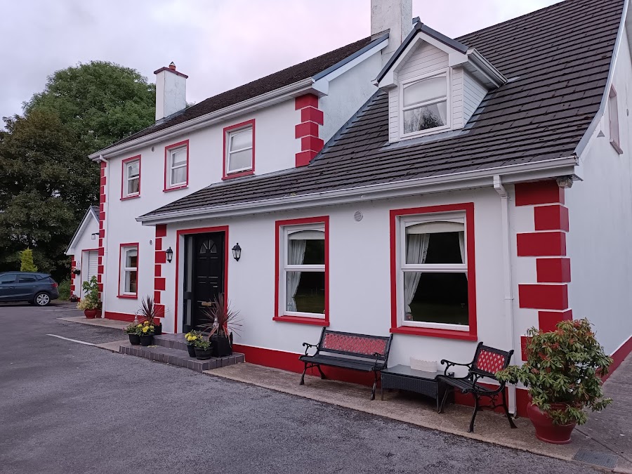 Heeney’s Lodge Bed and Breakfast