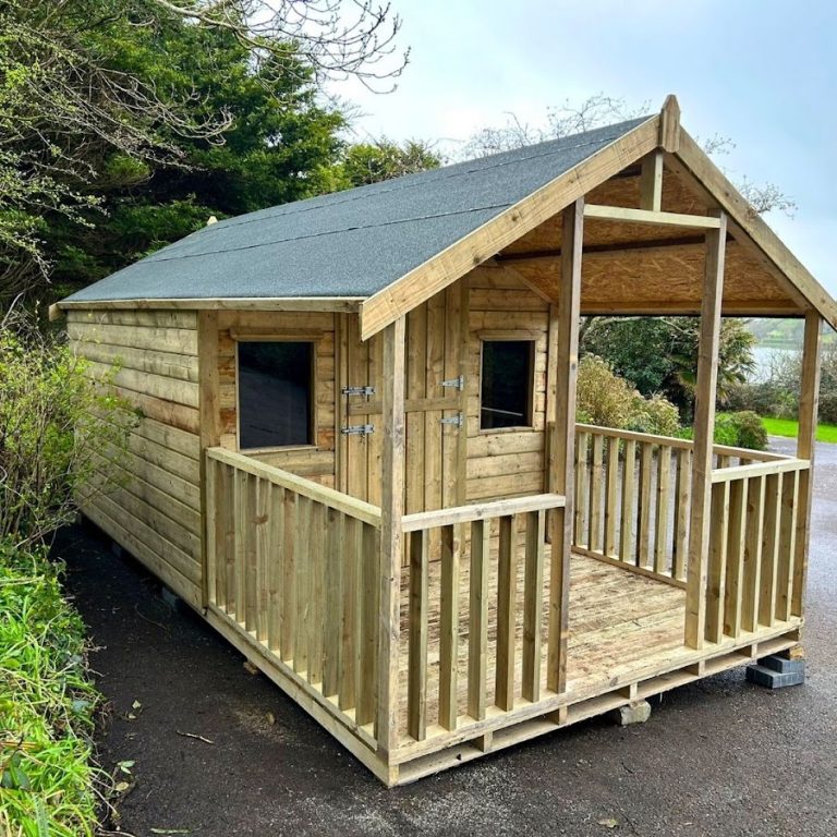 Hennessy Outdoors – Playhouses