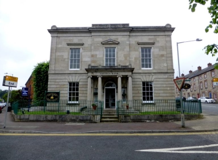 Holmes and Doran,Chartered Surveyors