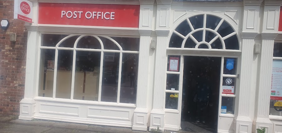 Louth Post Office