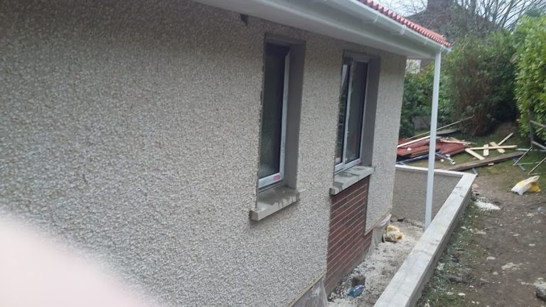 M C Plastering