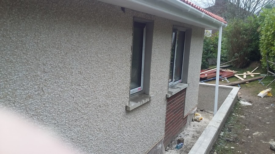 M C Plastering