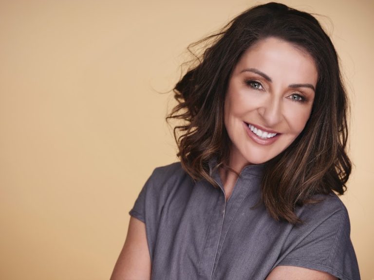 Martina Collins Dental & Skin Clinic – (Private Dentist Belfast | Cosmetic Dentist Belfast | Invisalign Belfast)