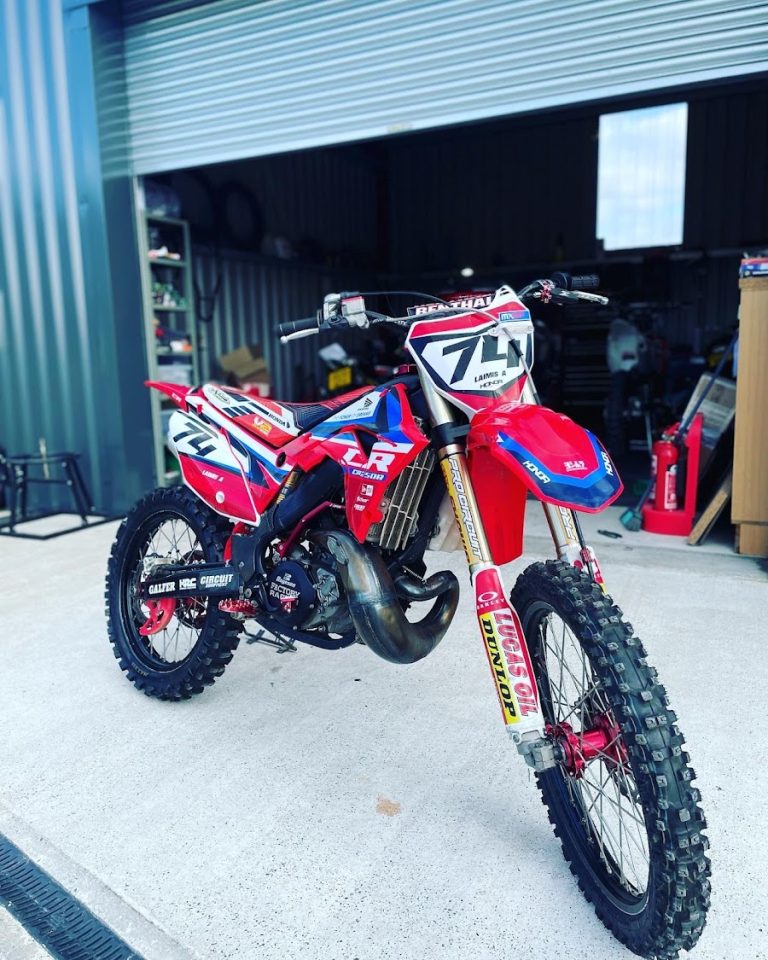 McCauley Moto