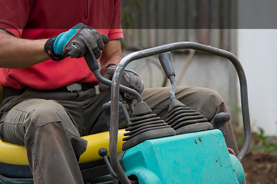 Mini Digger Hire
