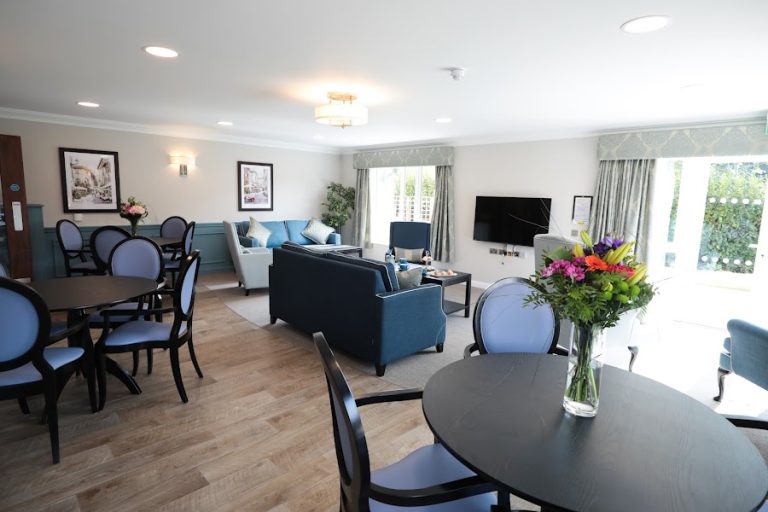 Oakmont Lodge Care Home