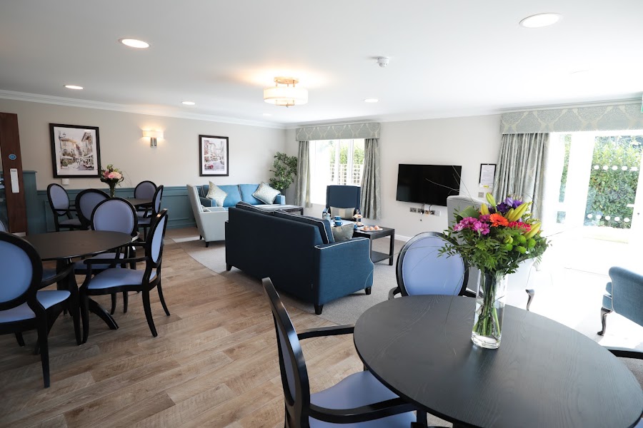Oakmont Lodge Care Home