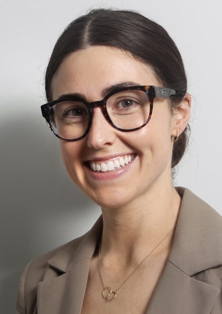 Paul J Connolly Optometrist