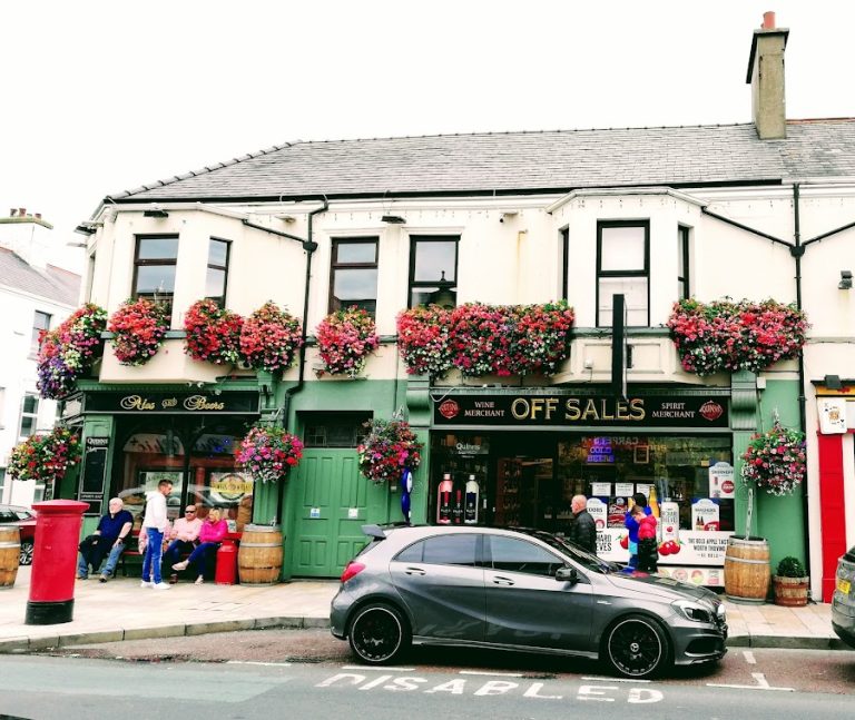Quinns Bar
