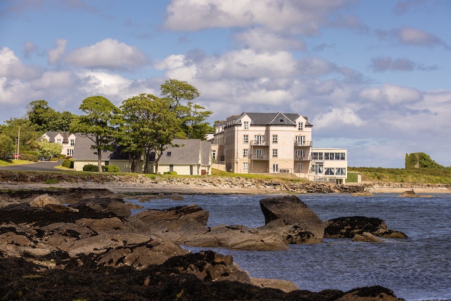 Redcastle Hotel