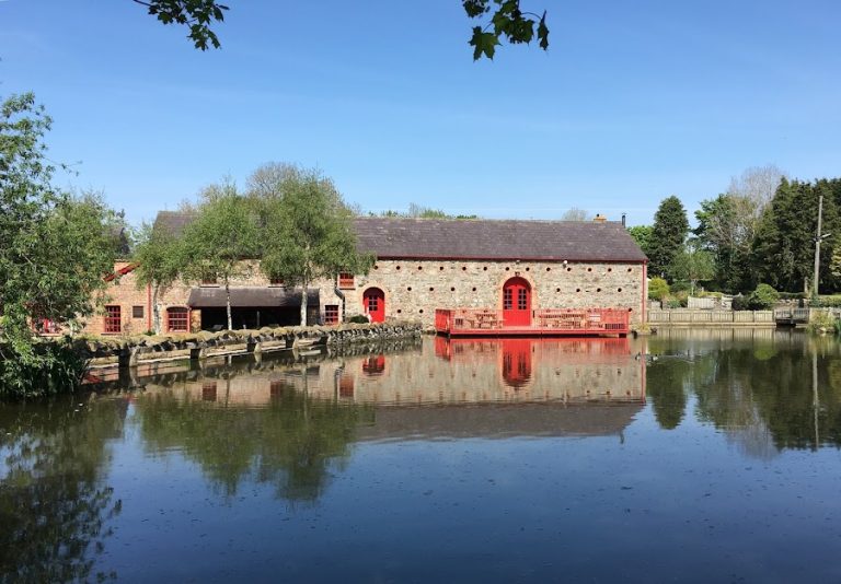 Riverdale Barn