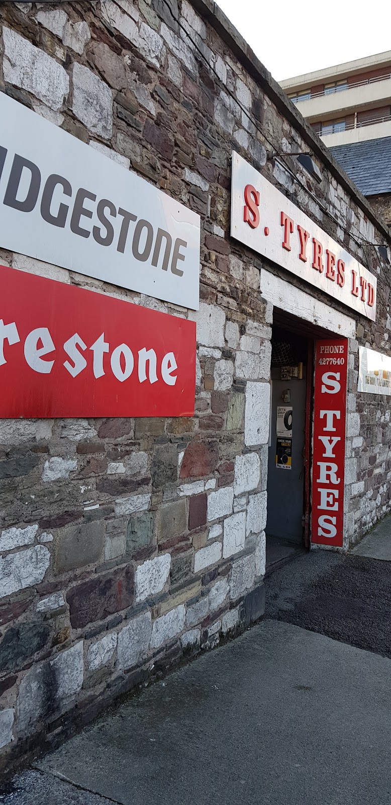 S Tyres