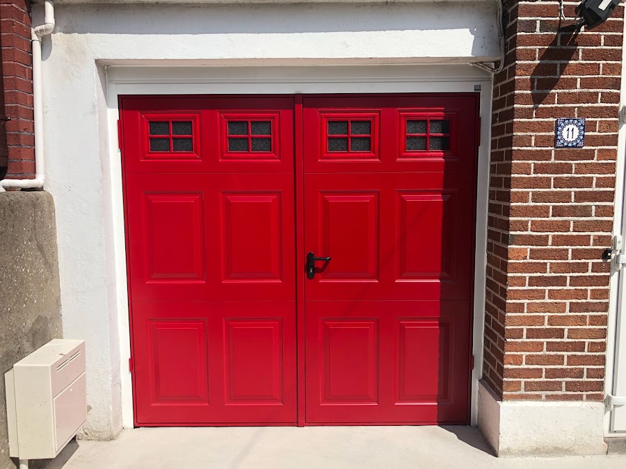 SAS Garage Doors & Security Shutters Ltd.D24 D24 X402