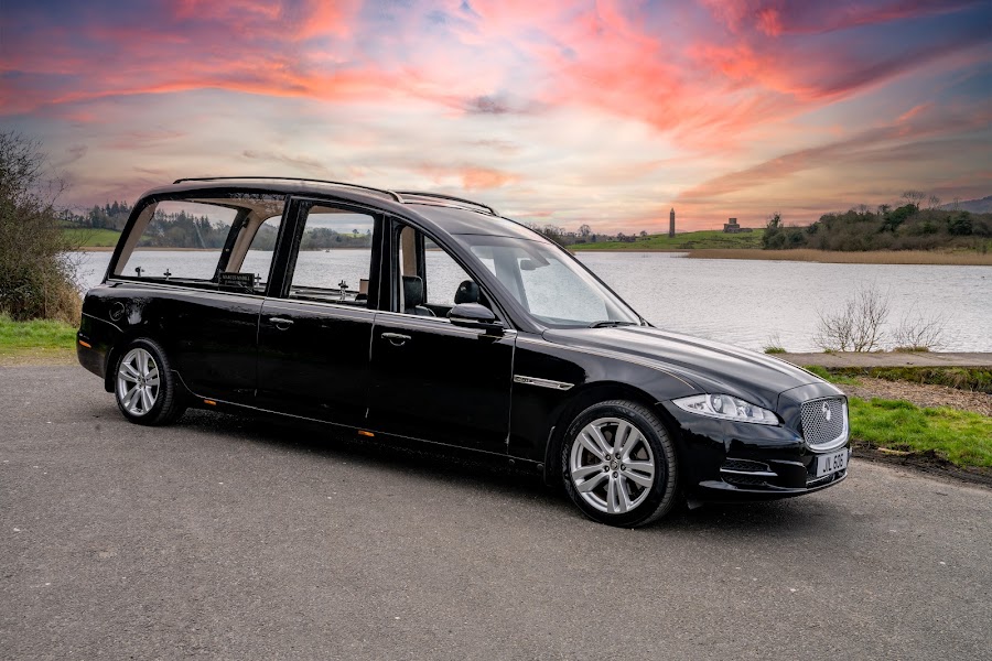 SR Elliott Funeral Directors
