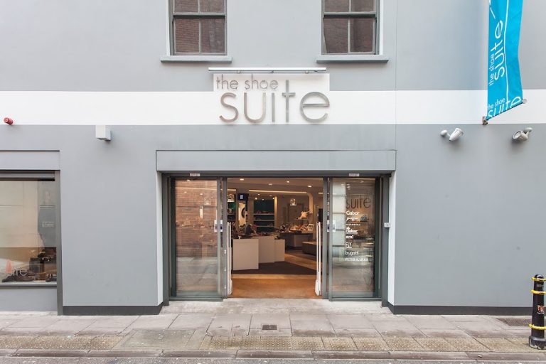 Shoe Suite