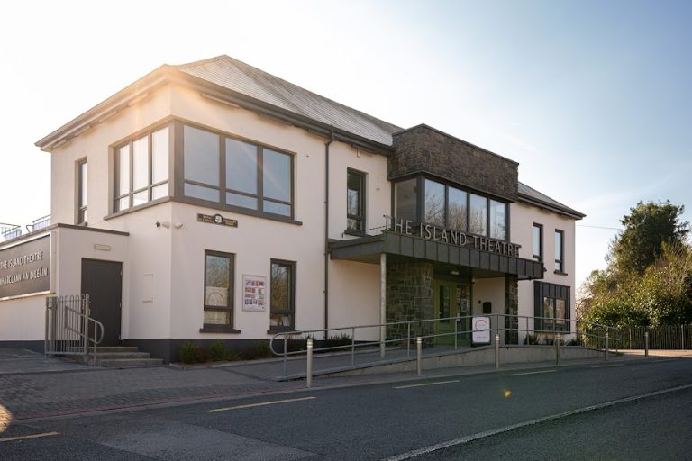 Solas Art Gallery