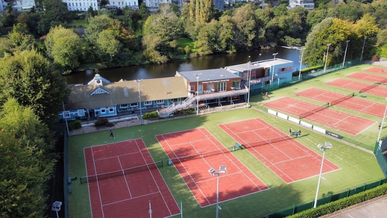 Sunday’s Well Boating & Tennis Club