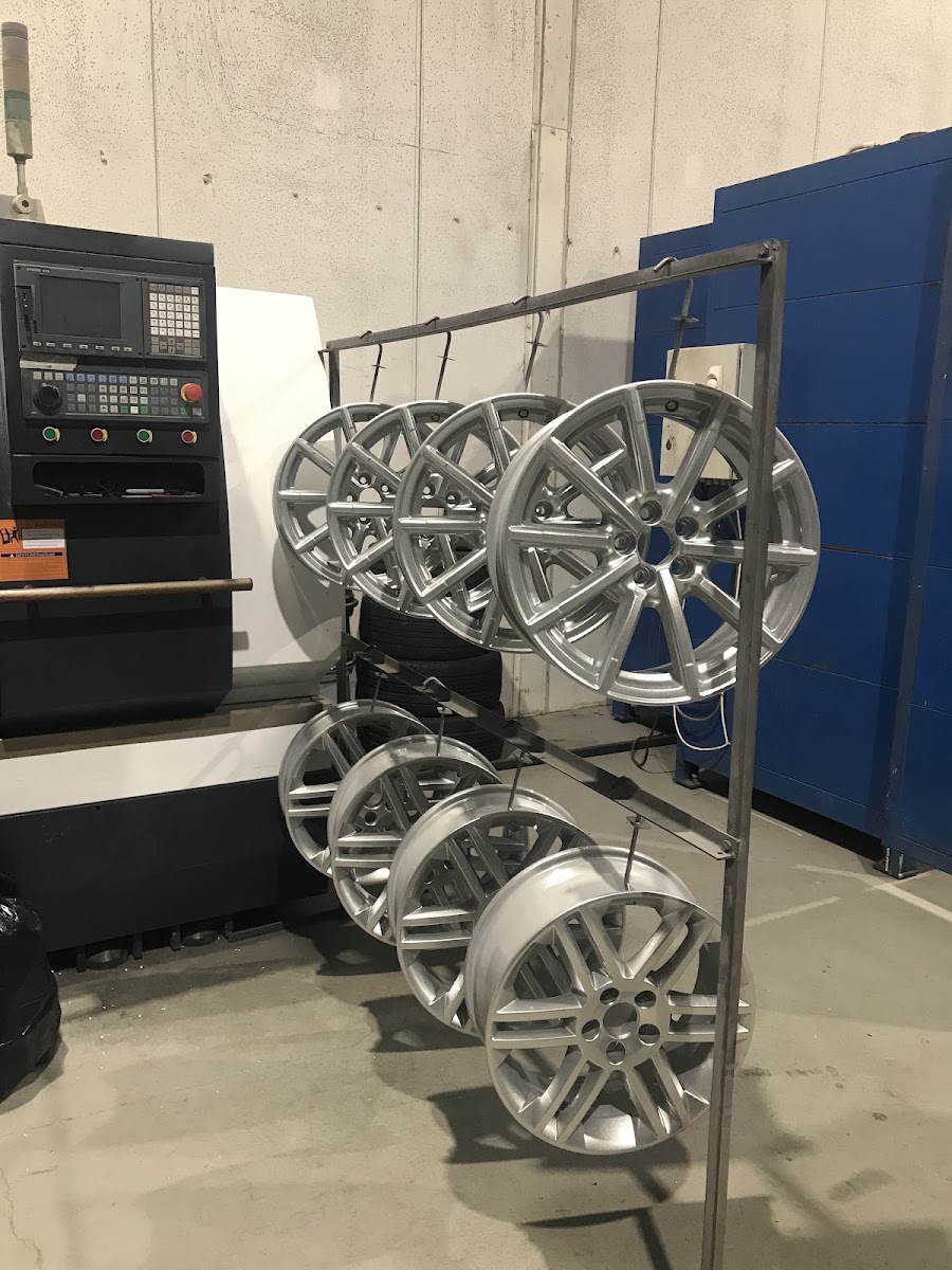TH Wheel Refurbishment