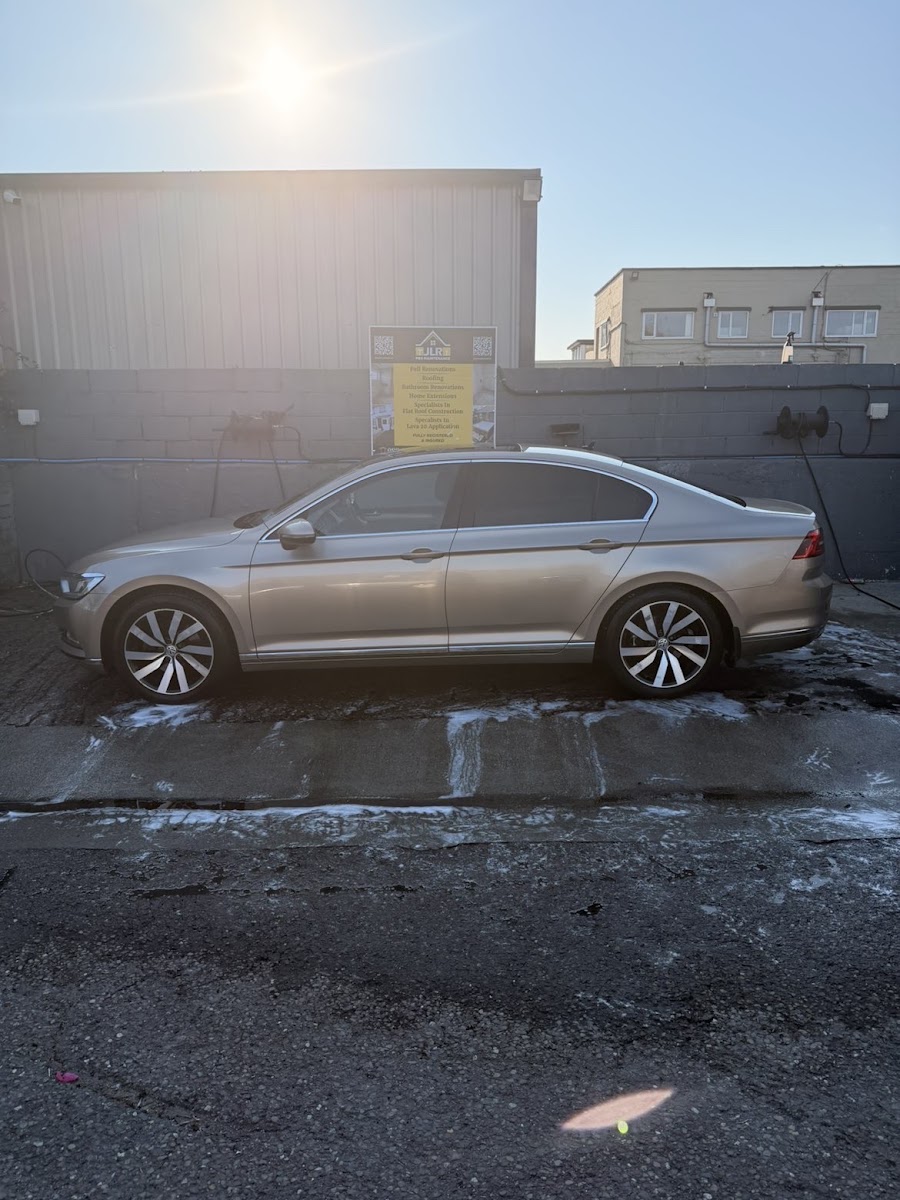 The Hub – Car Wash and Valeting Centre