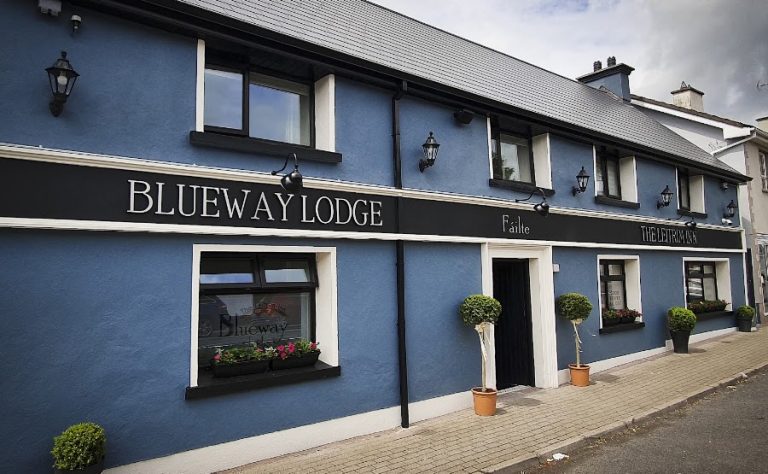 The Leitrim Inn & Blueway Lodge