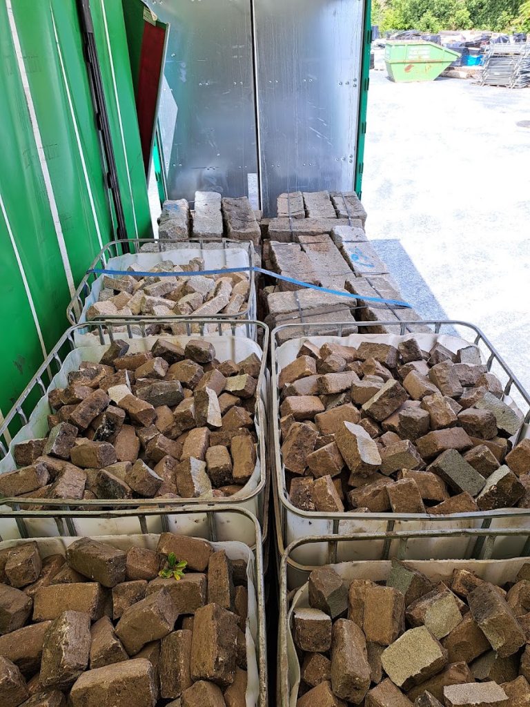 The Stone Masons Yard