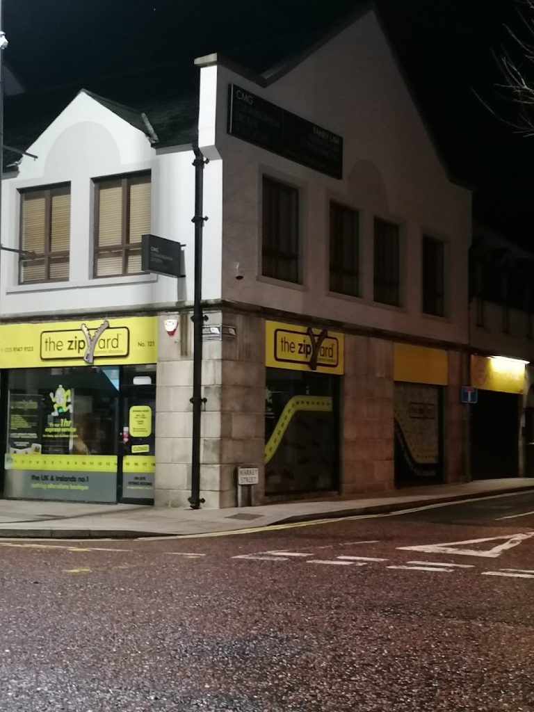 The Zip Yard Bangor – garment & clothing alterations