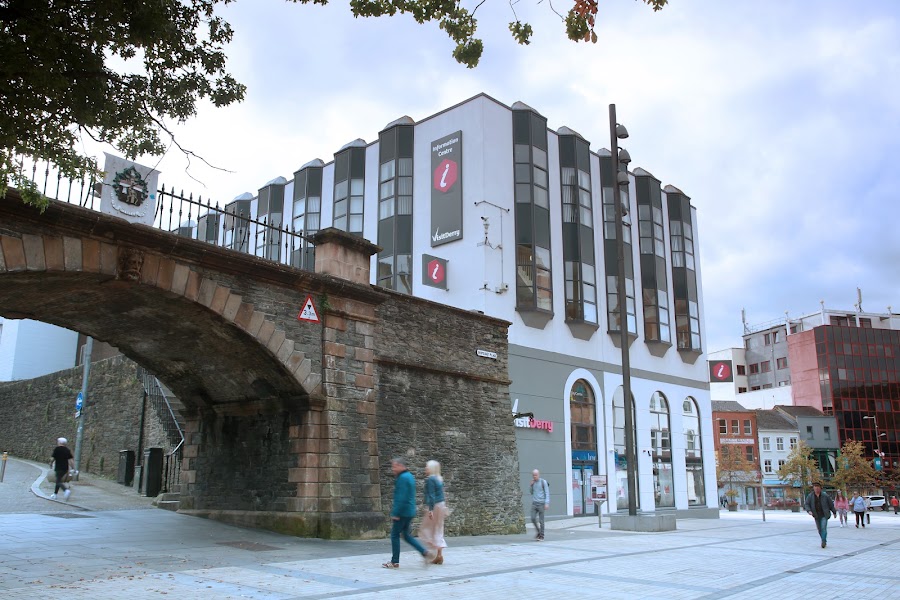 Visit Derry