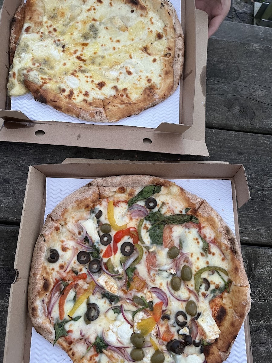 Amore WoodFire Pizzeria & Wings