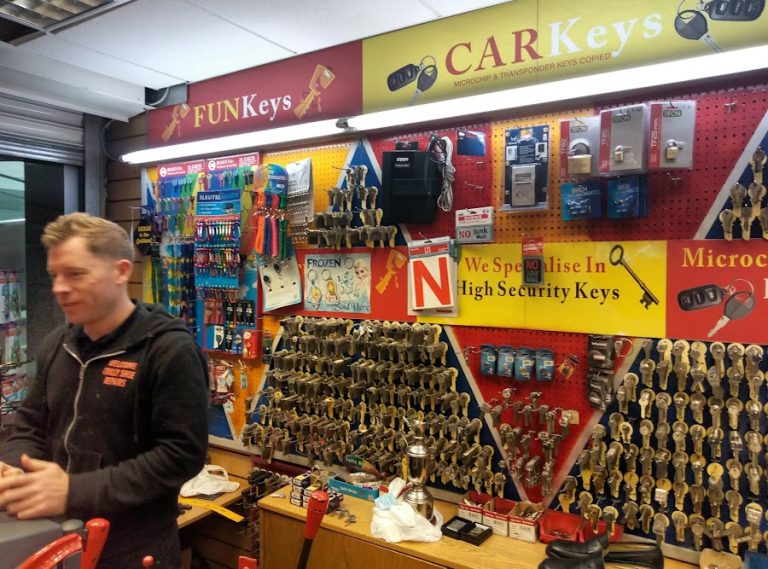 Crilly Shoe Repair & Key Cutting