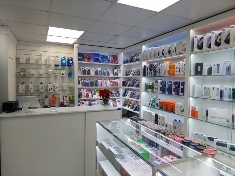 D Phone Store