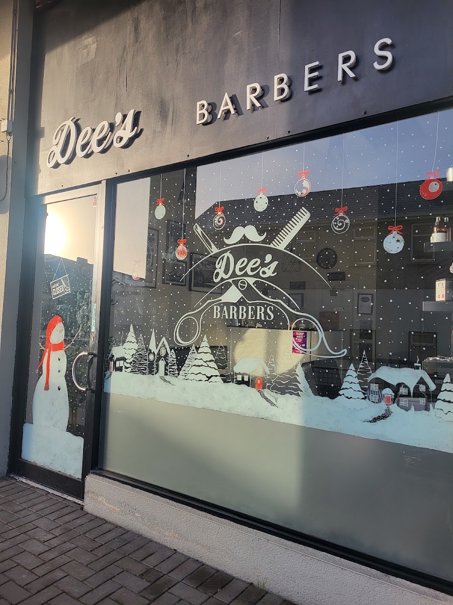 Dee’s Barbers