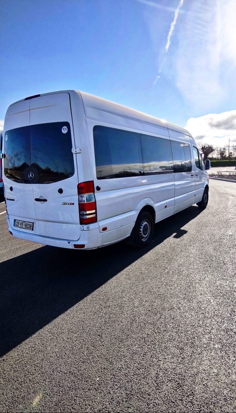 Dublin Group MinibusHire