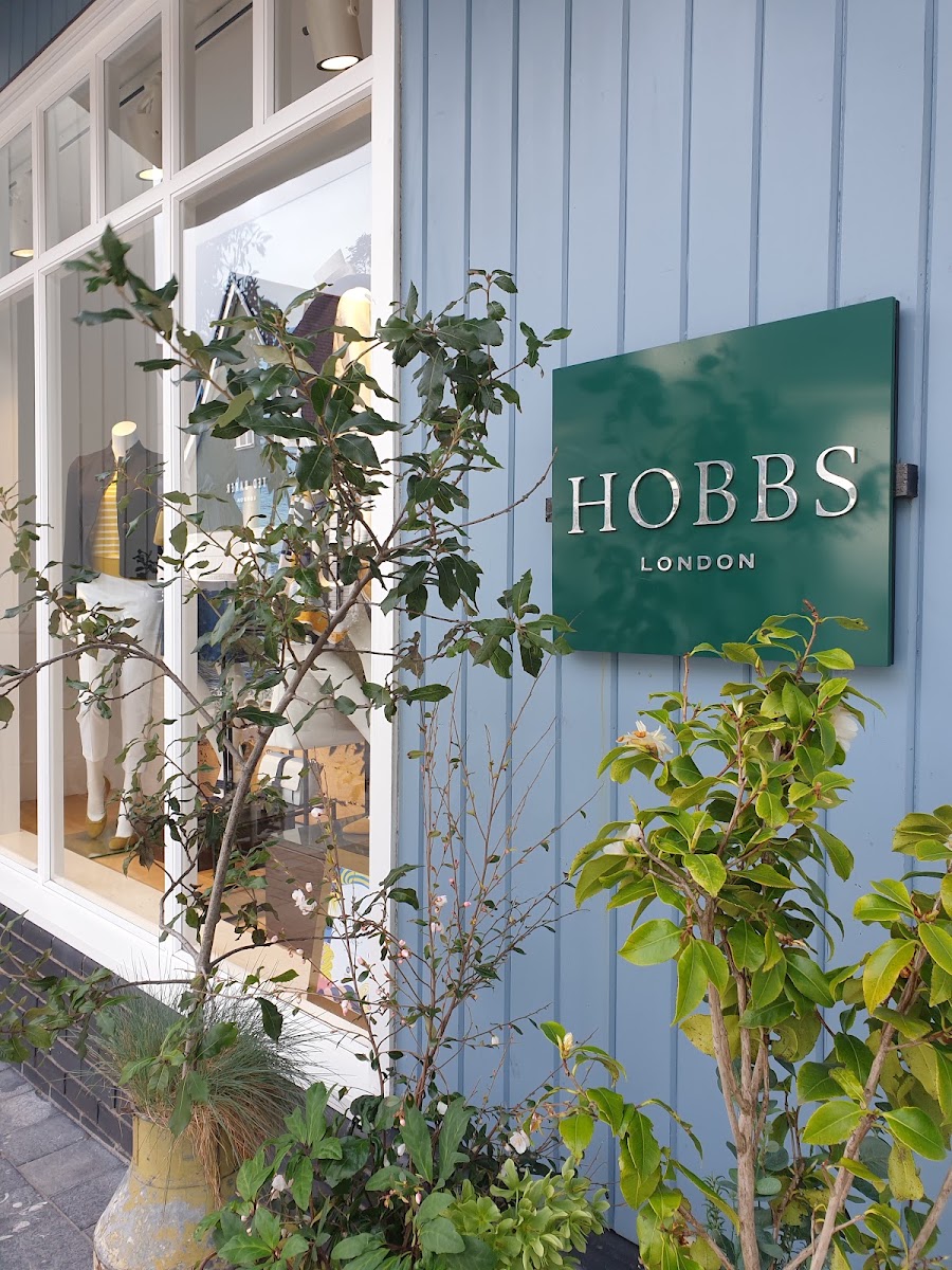 Hobbs Outlets