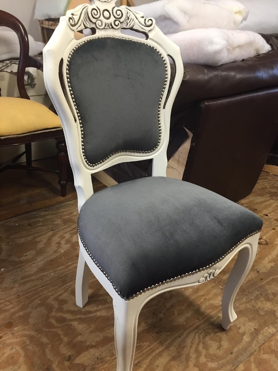 Jay’s Upholstery